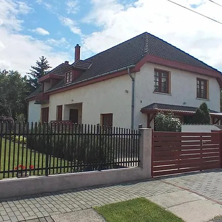 Patko Apartman Apartament *